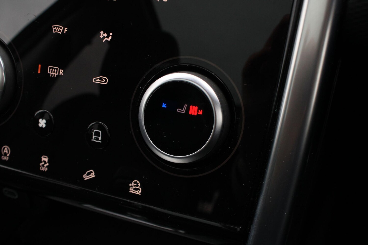 Used Land Rover Discovery Sport 2023 for sale - 77550638: Photo 26