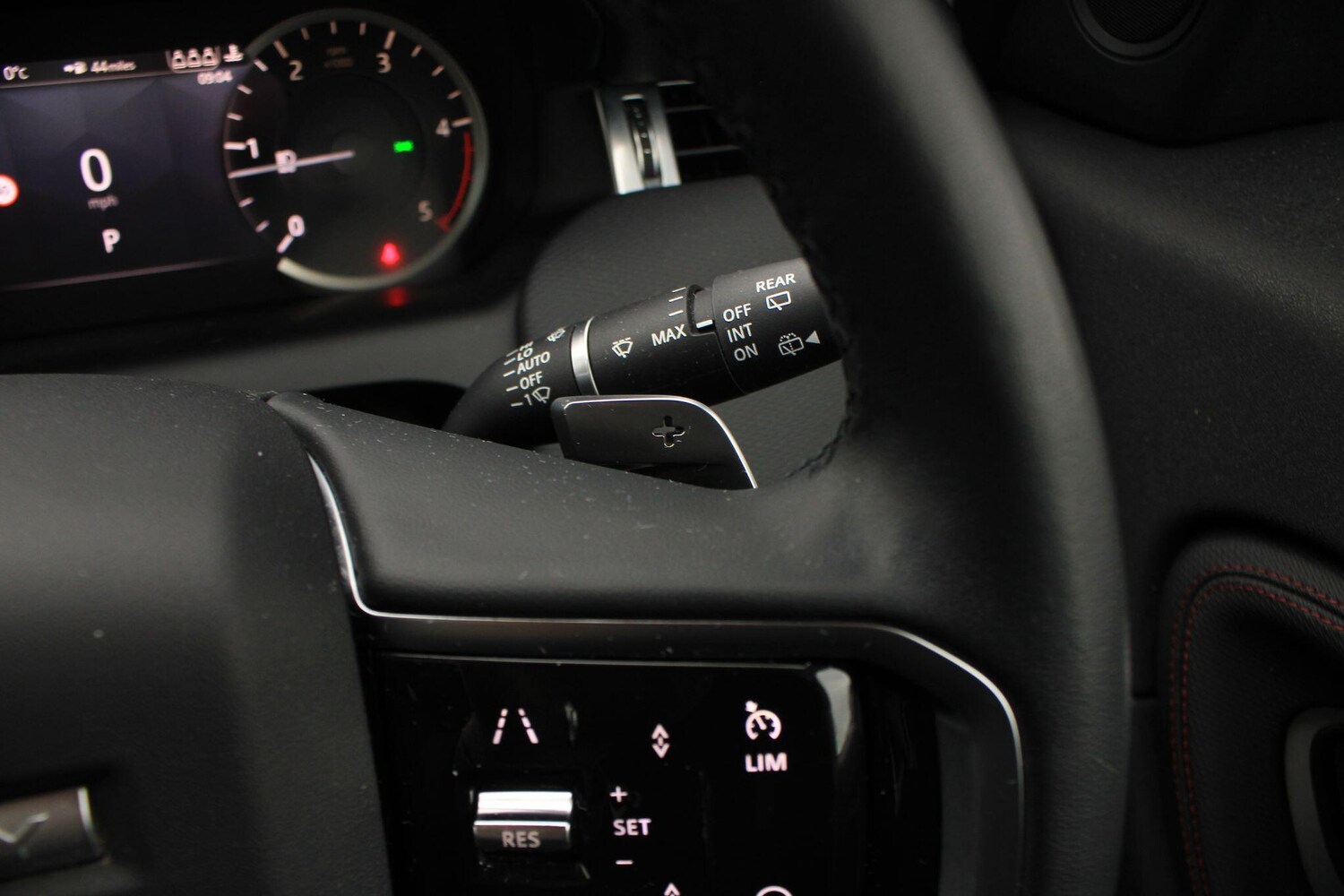 Used Land Rover Discovery Sport 2023 for sale - 77550638: Photo 38