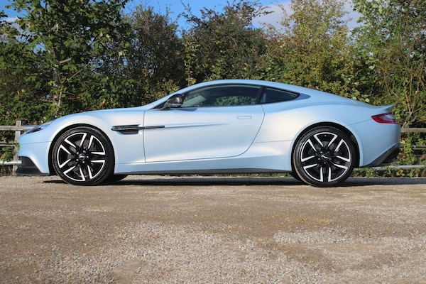 Used Aston Martin Vanquish for sale - 76189021: Photo 19