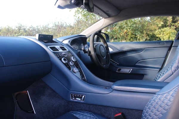 Used Aston Martin Vanquish for sale - 76189021: Photo 22
