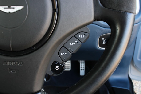 Used Aston Martin Vanquish for sale - 76189021: Photo 33