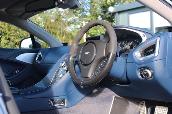 Used Aston Martin Vanquish for sale - 76189021: Photo 5