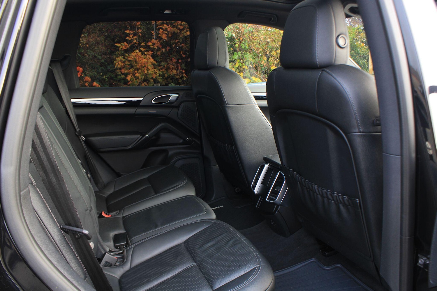 Used Porsche Cayenne 2014 for sale - 76512314: Photo 12