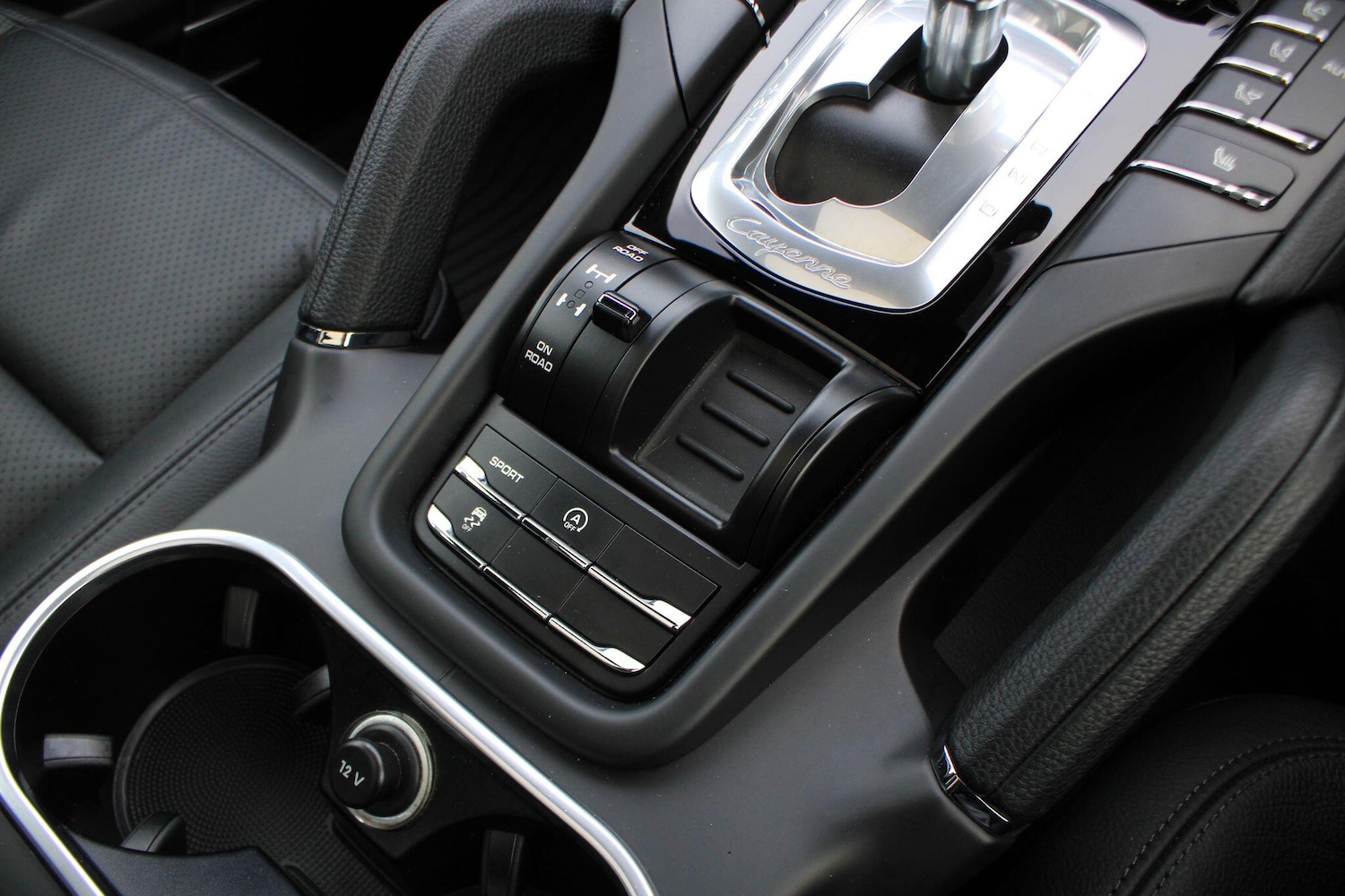 Used Porsche Cayenne 2014 for sale - 76512314: Photo 33