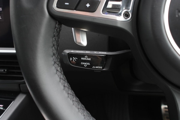 Used Porsche Cayenne 2018 for sale - 75450028: Photo 32