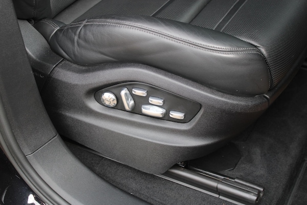 Used Porsche Cayenne 2018 for sale - 75450028: Photo 35