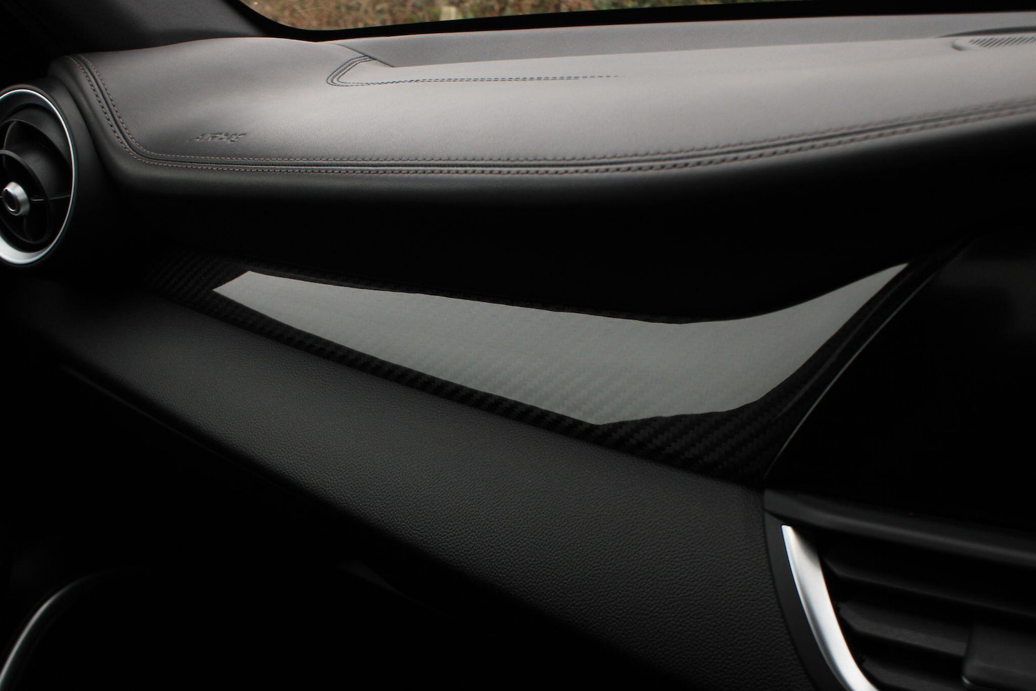 Used Alfa Romeo Giulia 2017 for sale - 77376781: Photo 36