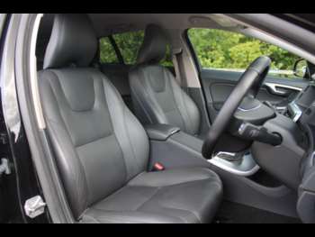 Used Volvo V60 Cross Country 2016 for sale - 74921658: Photo