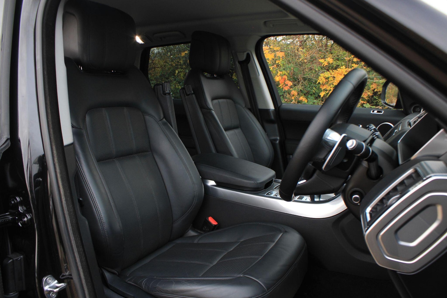 Used Land Rover Range Rover Sport 2020 for sale - 76990399: Photo 4