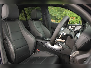 Used Mercedes-Benz GLE 2020 for sale - 79132132: Photo