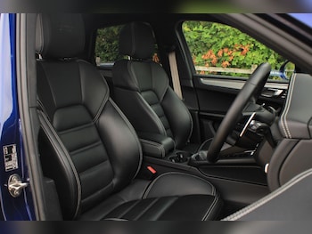 Used Porsche Macan 2023 for sale - 79247534: Photo