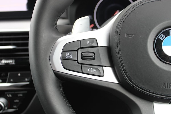 Used BMW 5 Series 2018 for sale - 74667229: Photo 32
