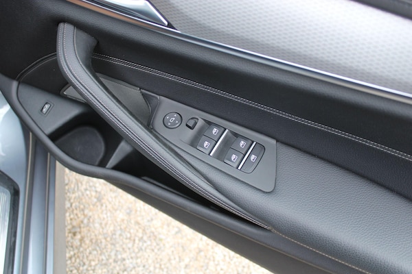 Used BMW 5 Series 2018 for sale - 74667229: Photo 39