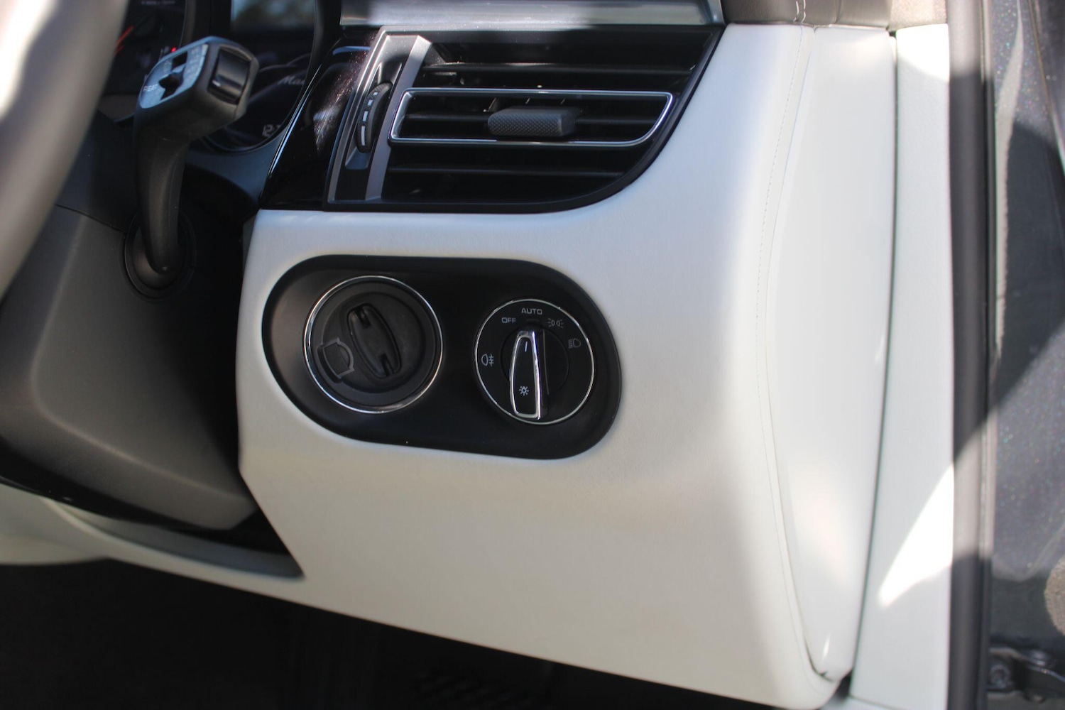 Used Porsche Macan 2018 for sale - 76989914: Photo 36