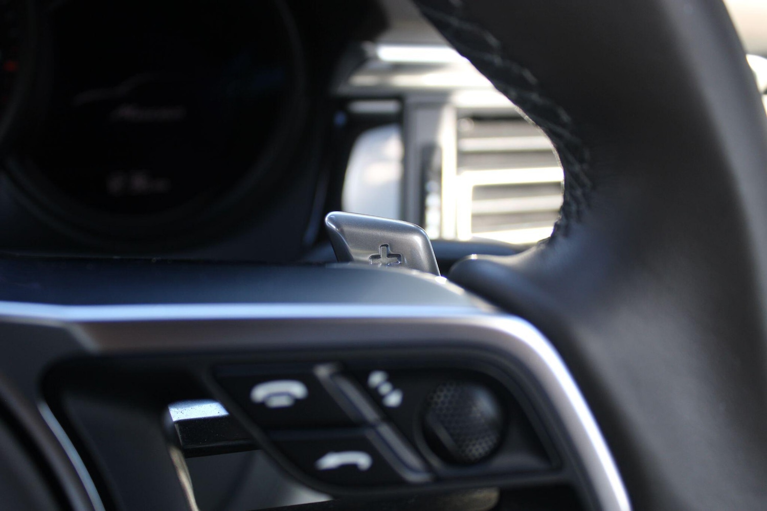 Used Porsche Macan 2018 for sale - 76989914: Photo 37