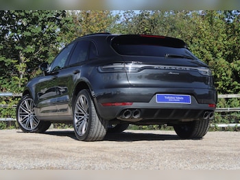Used Porsche Macan 2018 for sale - 76989914: Photo
