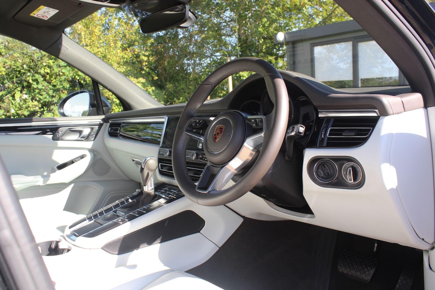 Used Porsche Macan 2018 for sale - 76989914: Photo 5