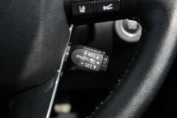 Used Toyota Hilux 2021 for sale - 74509188: Photo 28
