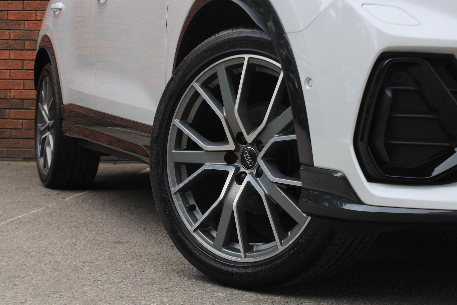 Used Audi Q3 2019 for sale - 76975702: Photo 10