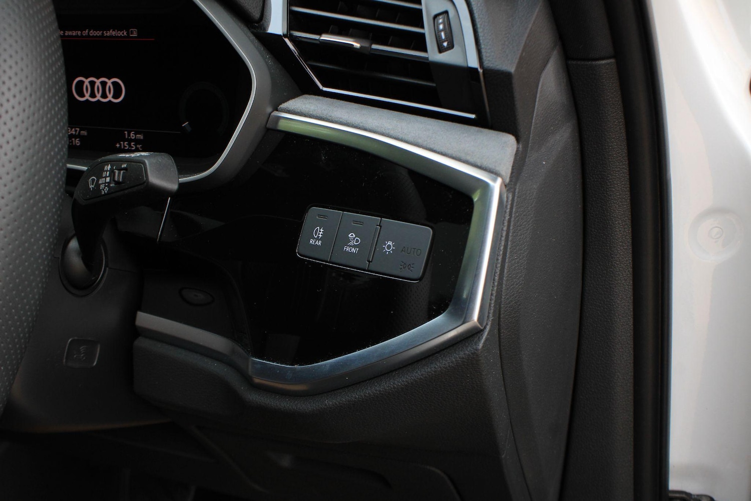 Used Audi Q3 2019 for sale - 76975702: Photo 38