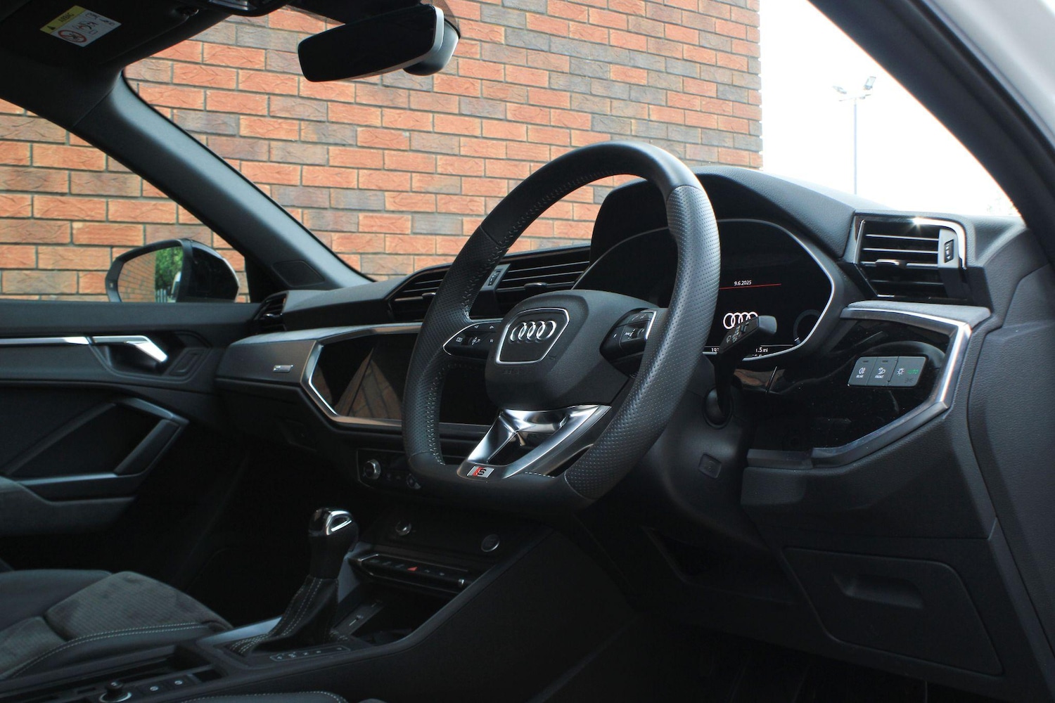 Used Audi Q3 2019 for sale - 76975702: Photo 5