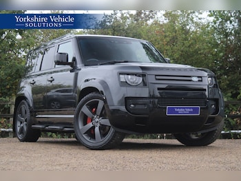 Land Rover - Defender