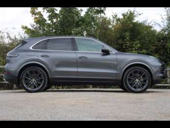 Used Porsche Cayenne 2020 for sale - 72384064: Photo