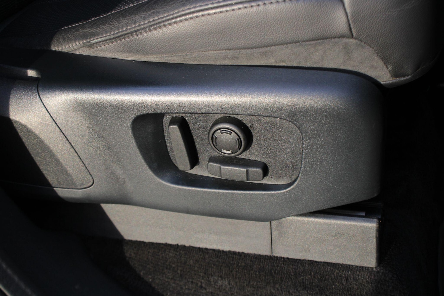 Used Land Rover Discovery 2020 for sale - 76964856: Photo 29