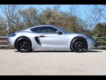 Used Porsche 718 Cayman 2020 for sale - 74243290: Photo
