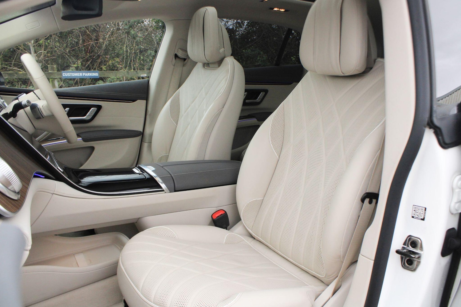 Used Mercedes-Benz EQS 2022 for sale - 78047575: Photo 21