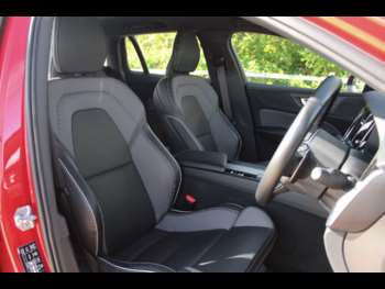 Used Volvo V60 2019 for sale - 75225415: Photo