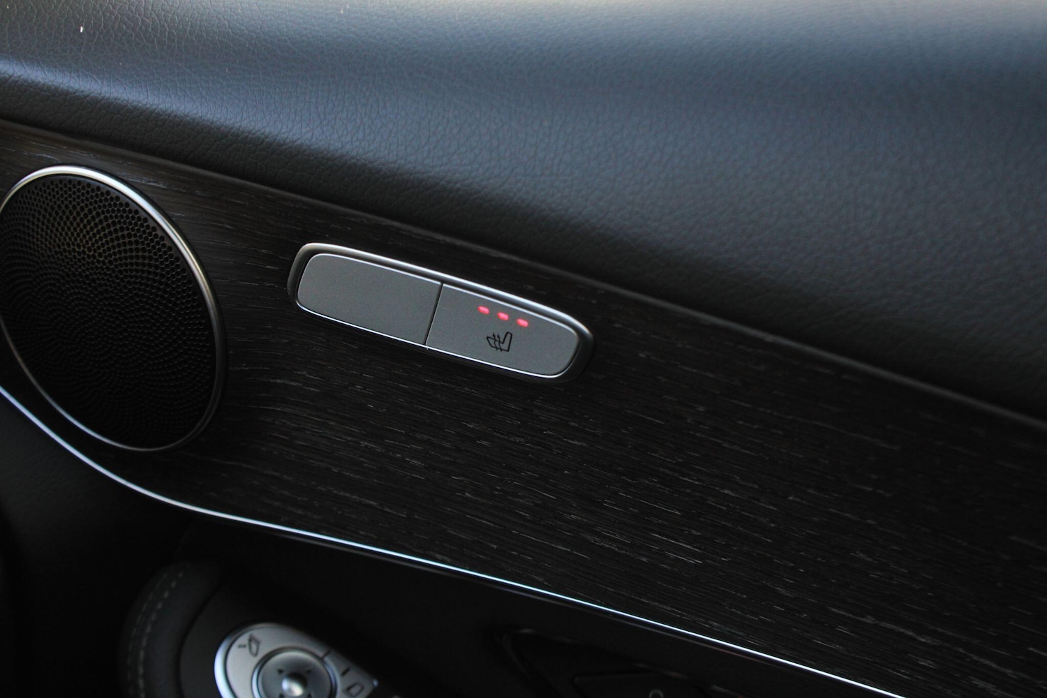 Used Mercedes-Benz GLC 2019 for sale - 77229724: Photo 24