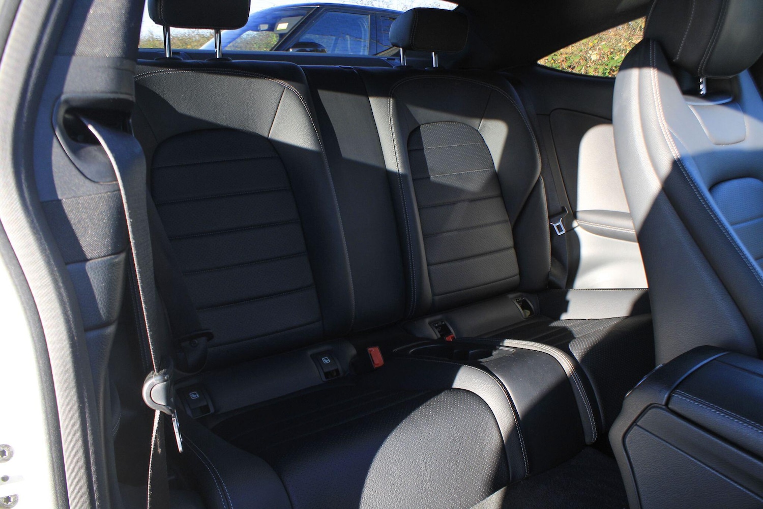 Used Mercedes-Benz C Class 2016 for sale - 76657532: Photo 10