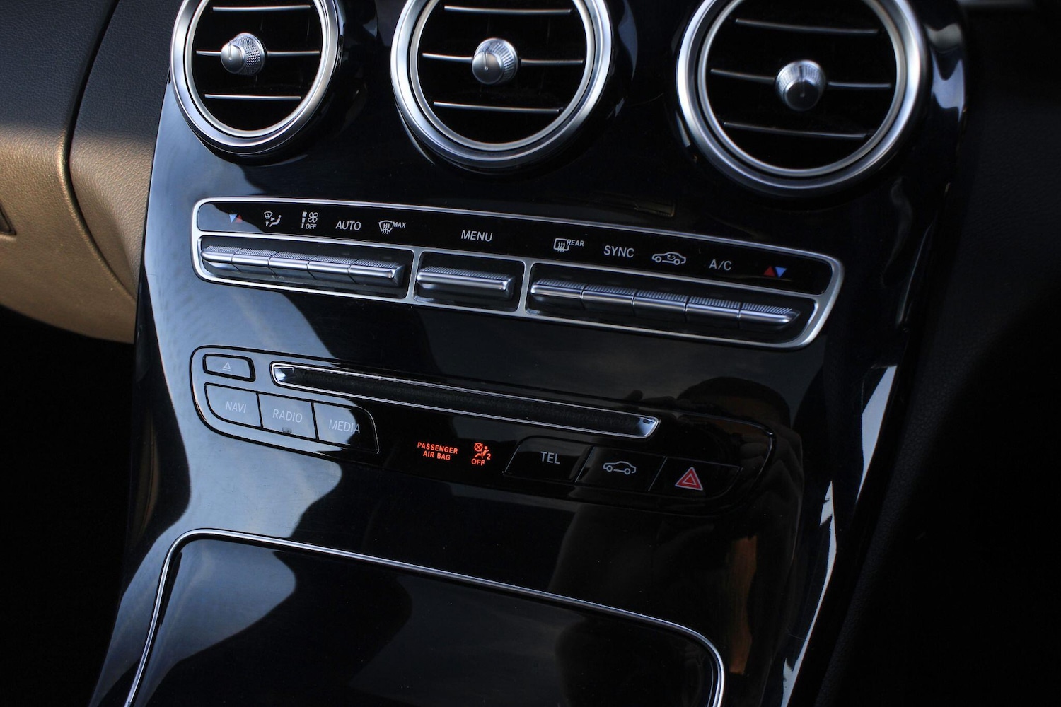 Used Mercedes-Benz C Class 2016 for sale - 76657532: Photo 18