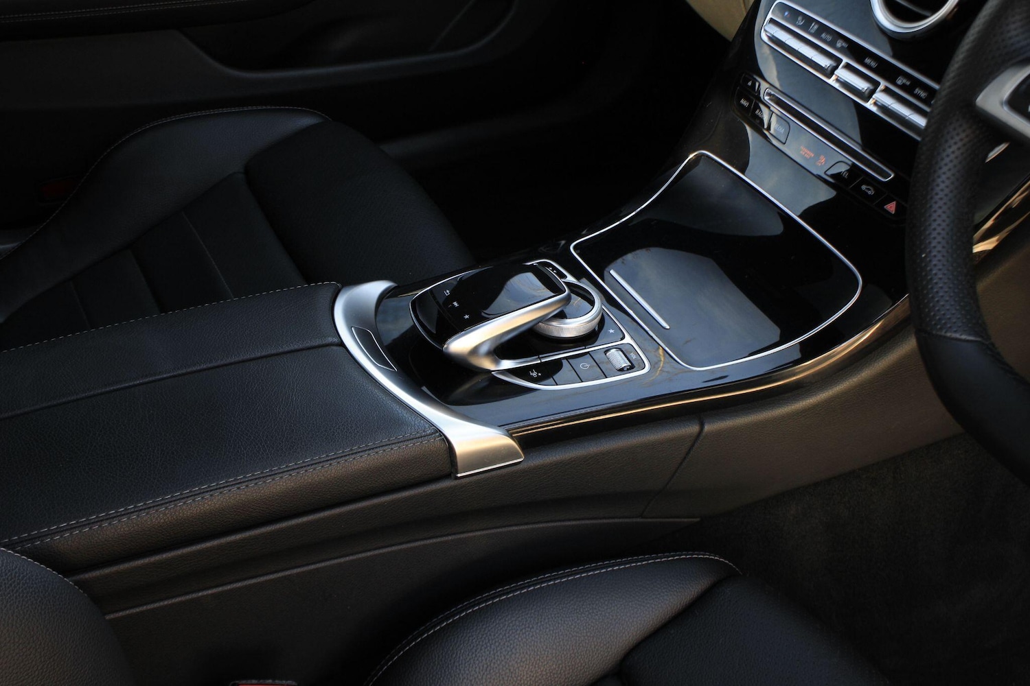 Used Mercedes-Benz C Class 2016 for sale - 76657532: Photo 20