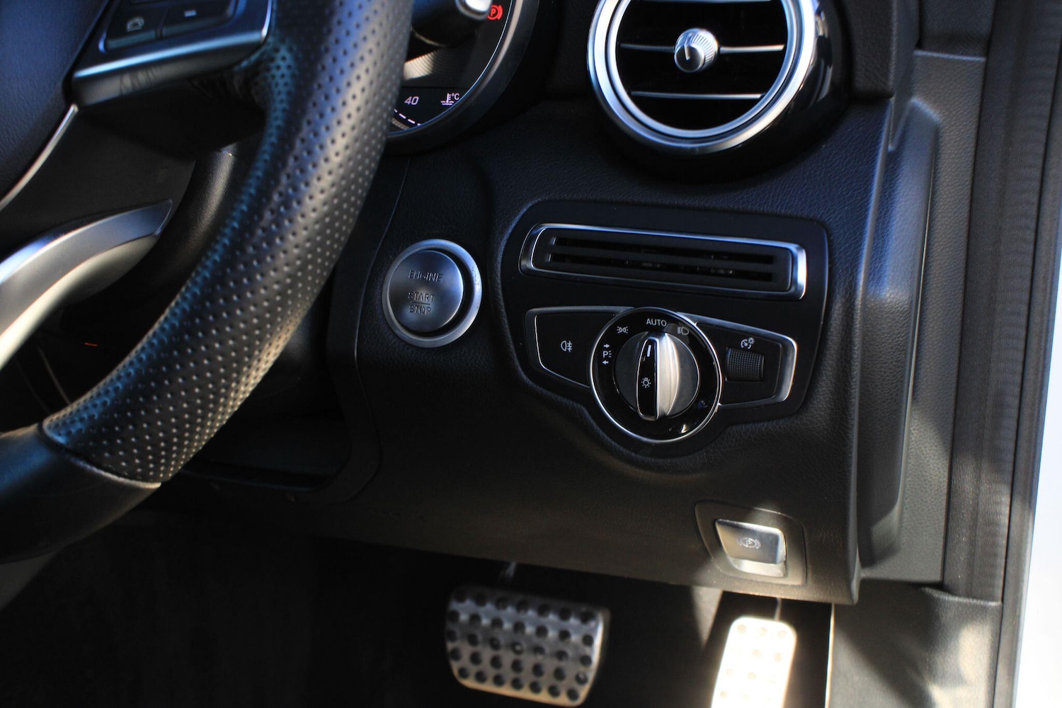 Used Mercedes-Benz C Class 2016 for sale - 76657532: Photo 30