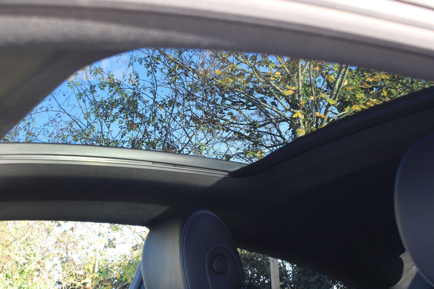 Used Mercedes-Benz C Class 2016 for sale - 76657532: Photo 6