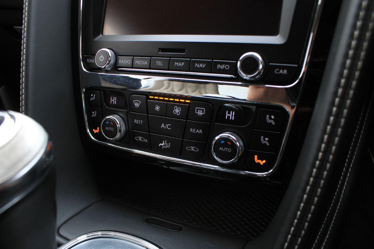 Used Bentley Continental 2013 for sale - 77305856: Photo 22