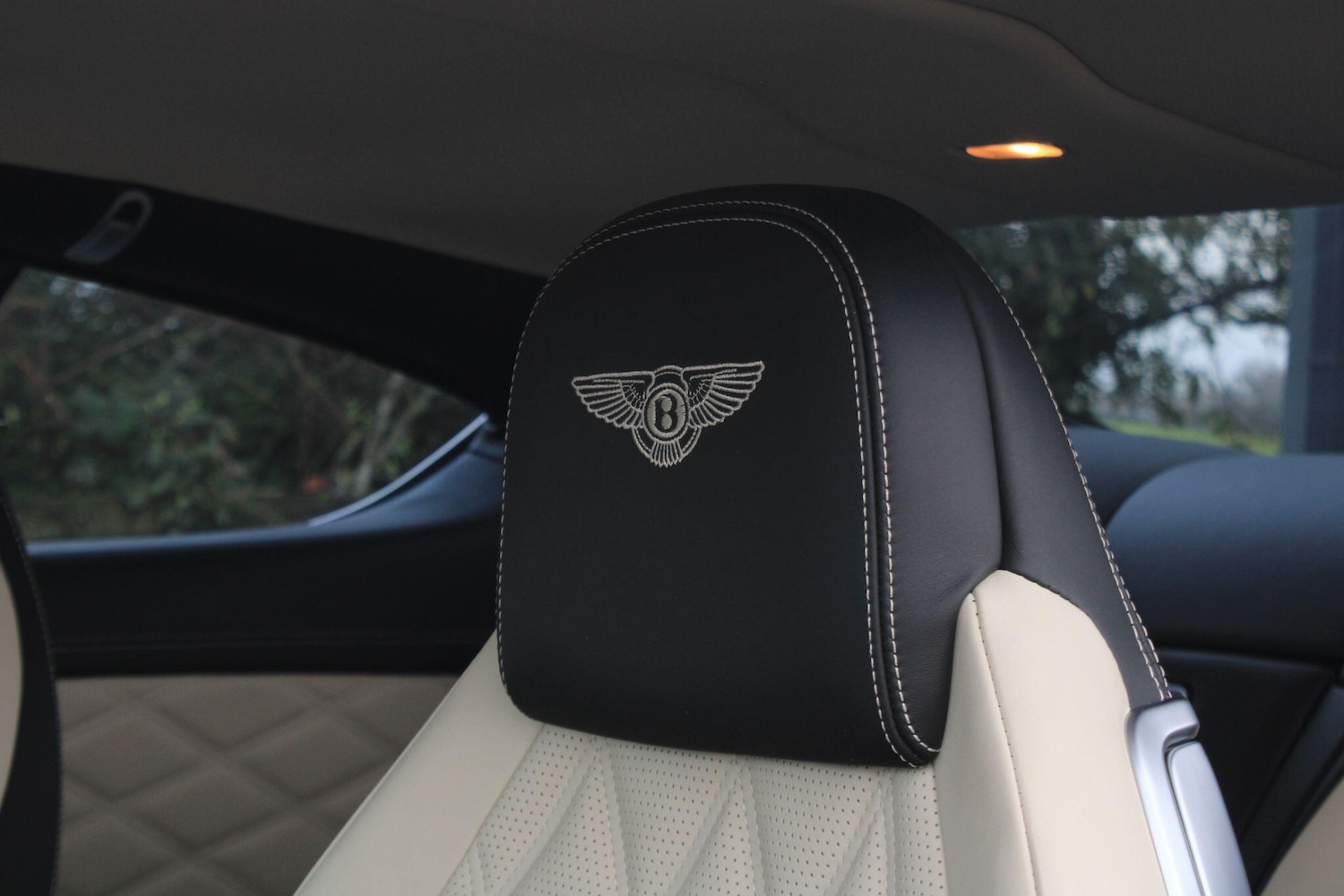 Used Bentley Continental 2013 for sale - 77305856: Photo 32