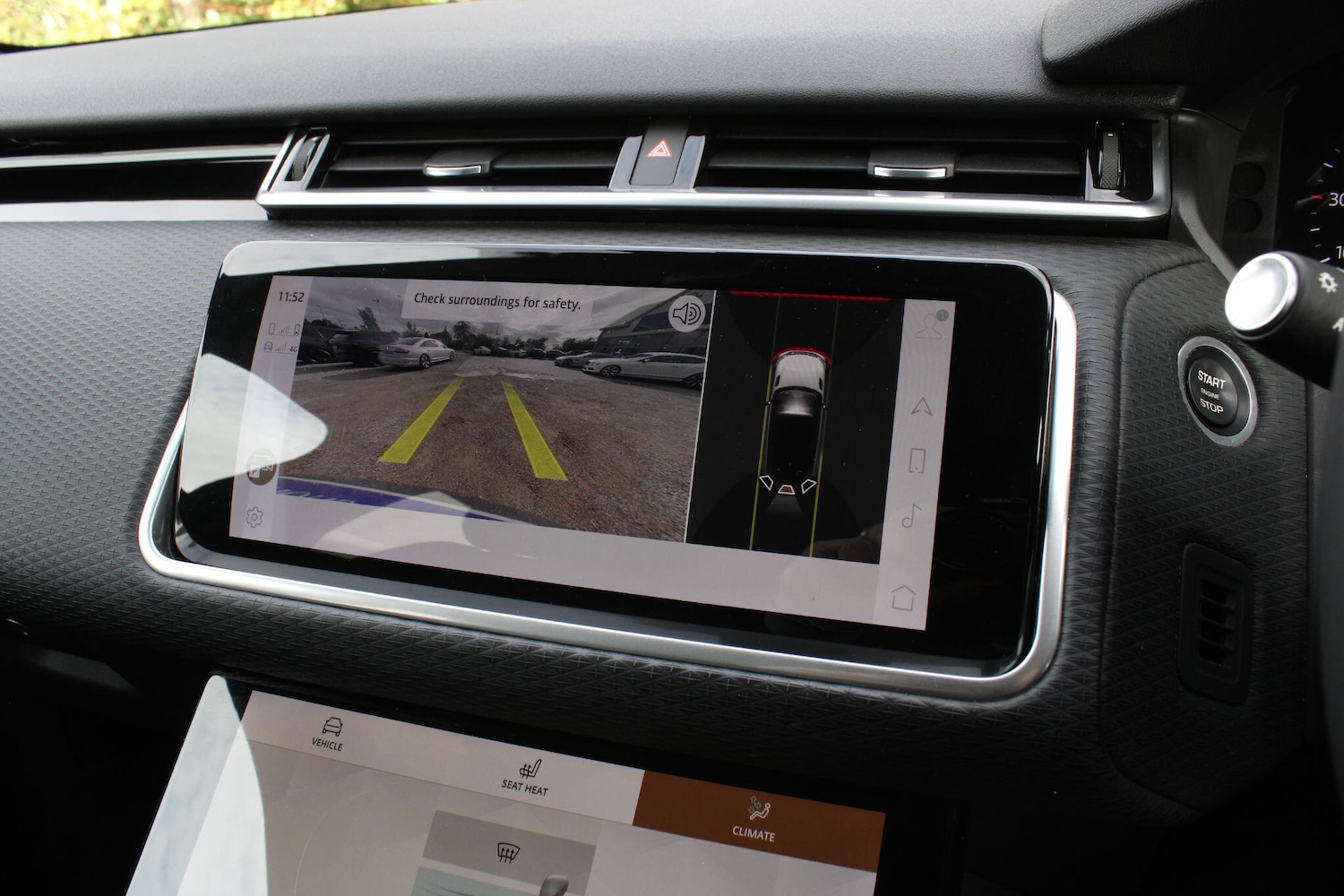 Used Land Rover Range Rover Velar 2023 for sale - 76989675: Photo 13