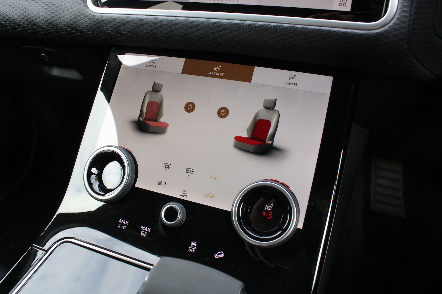 Used Land Rover Range Rover Velar 2023 for sale - 76989675: Photo 24