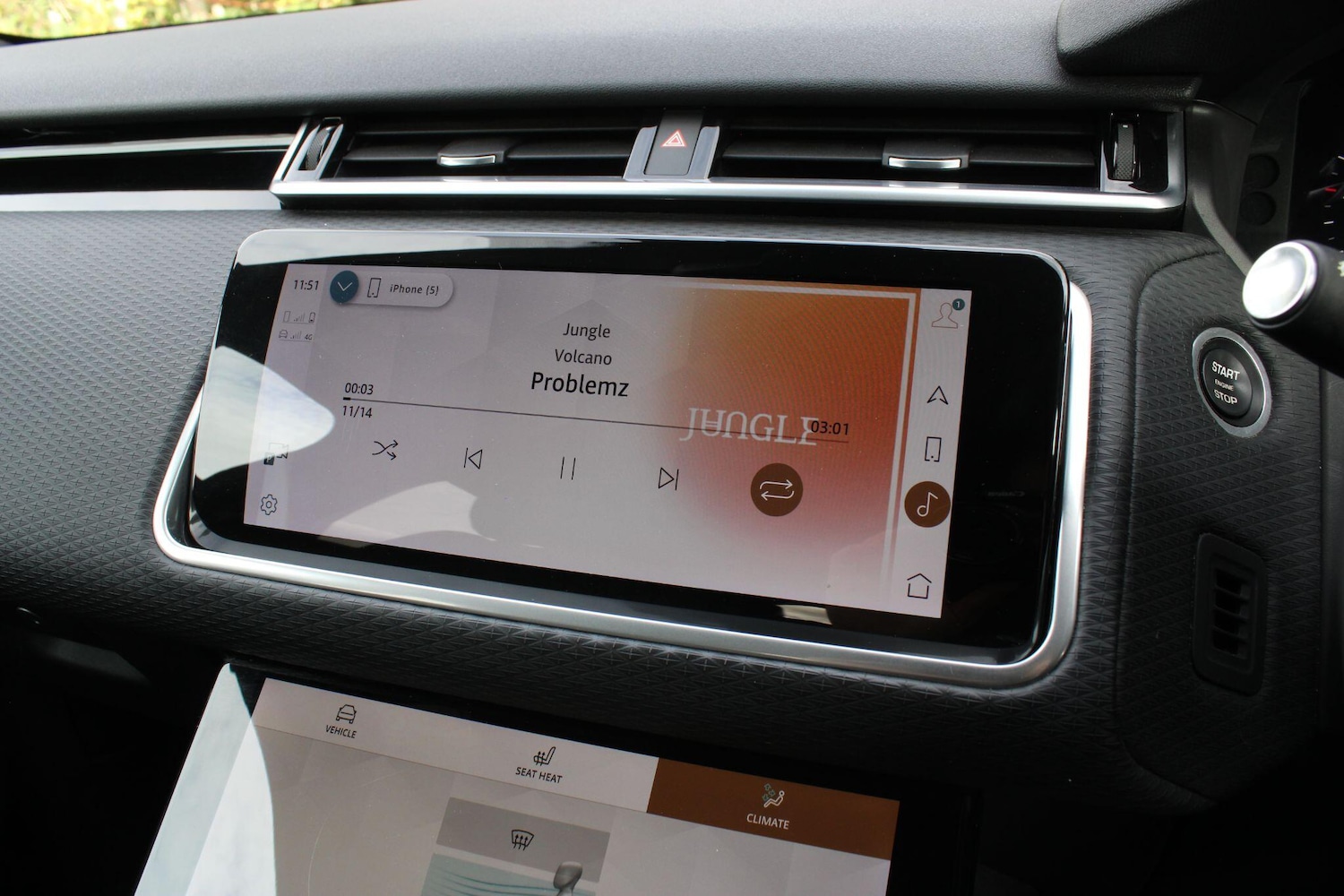 Used Land Rover Range Rover Velar 2023 for sale - 76989675: Photo 29