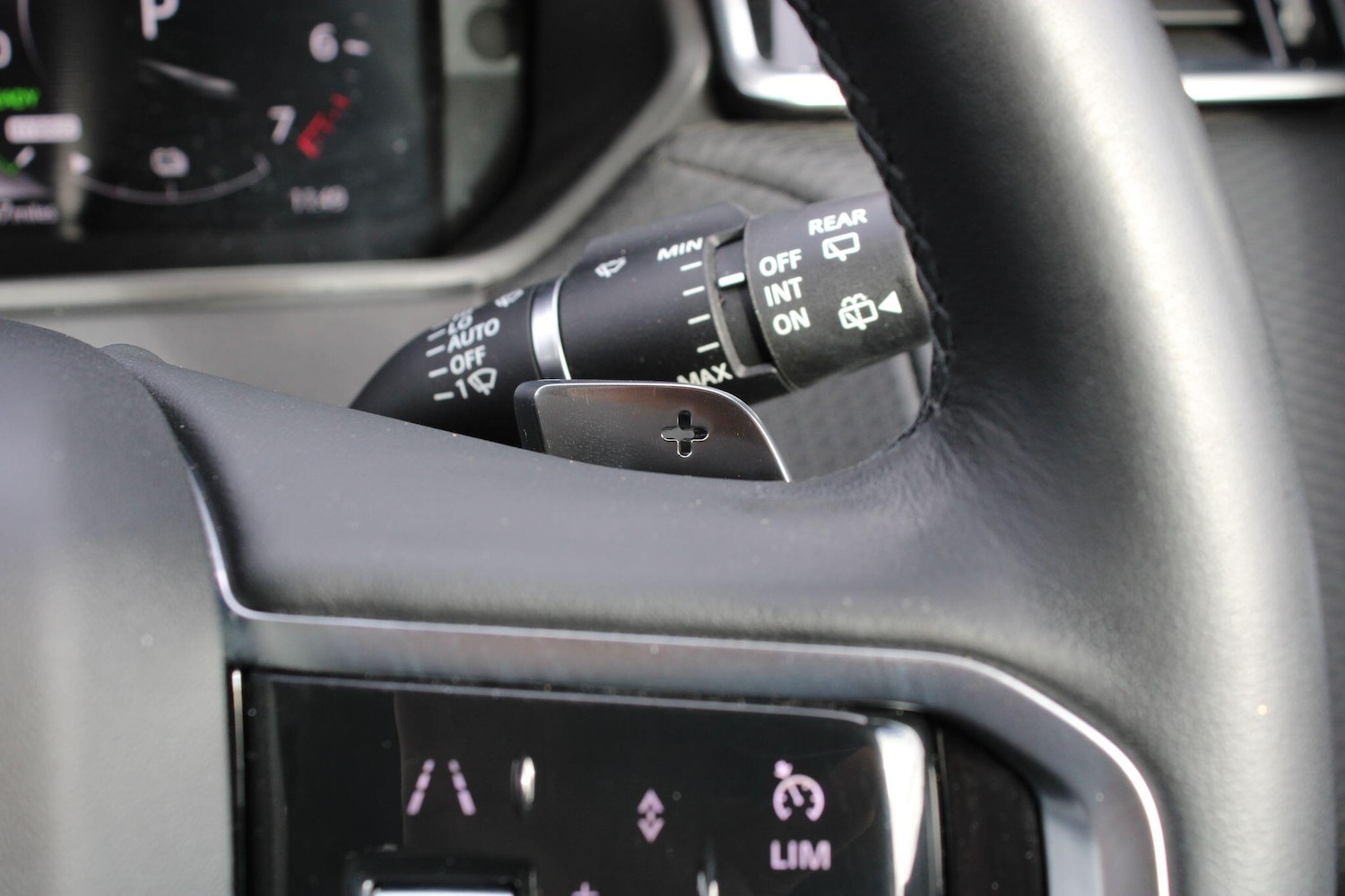 Used Land Rover Range Rover Velar 2023 for sale - 76989675: Photo 39