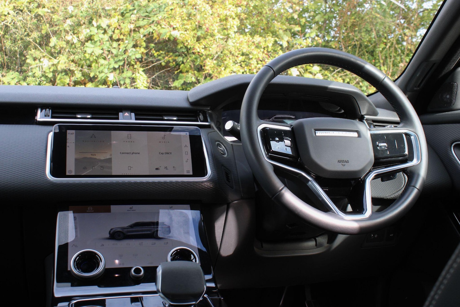 Used Land Rover Range Rover Velar 2023 for sale - 76989675: Photo 9