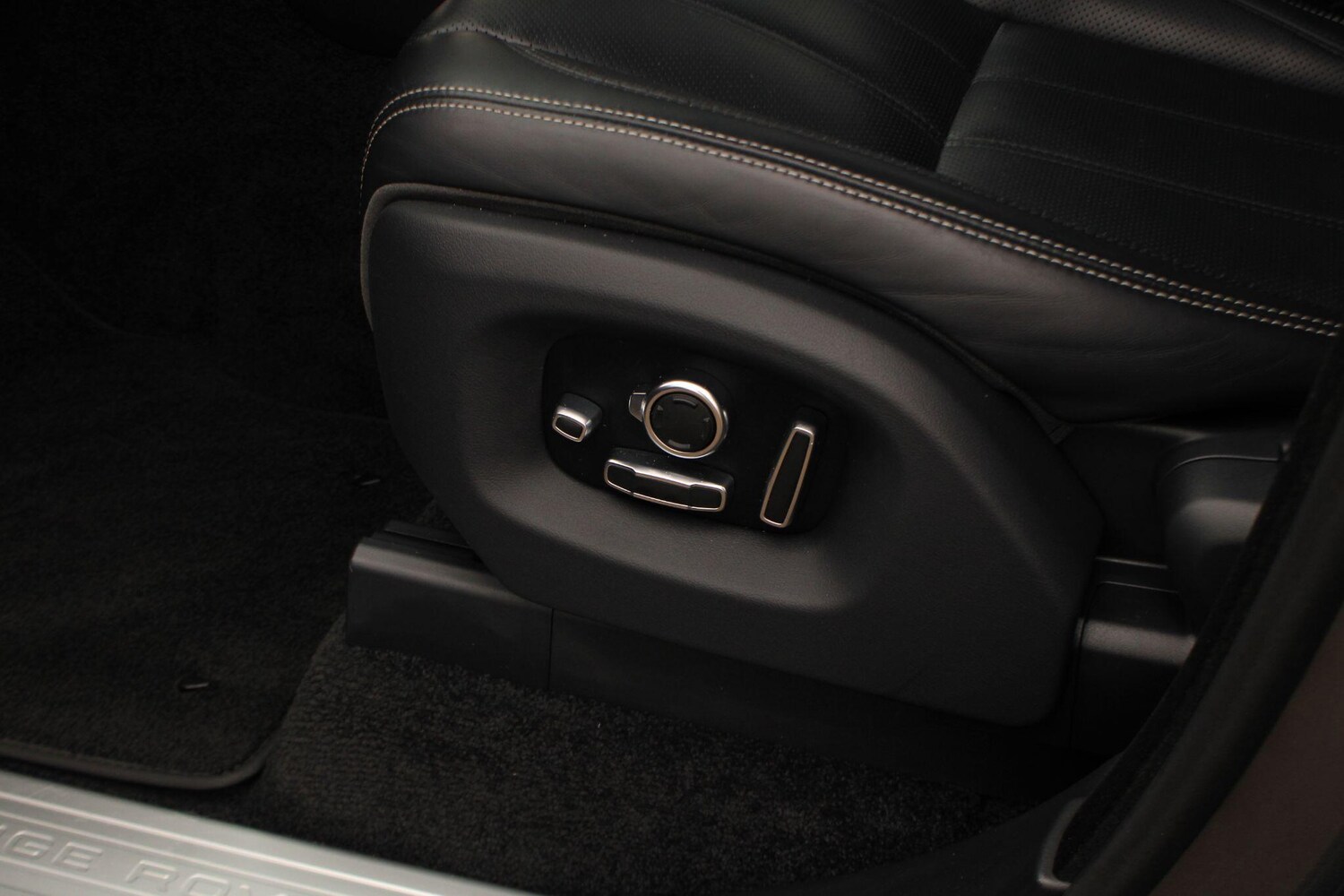 Used Land Rover Range Rover 2017 for sale - 77550637: Photo 36