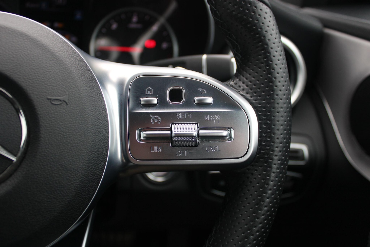 Used Mercedes-Benz C-Class 2022 for sale - 76085529: Photo 28