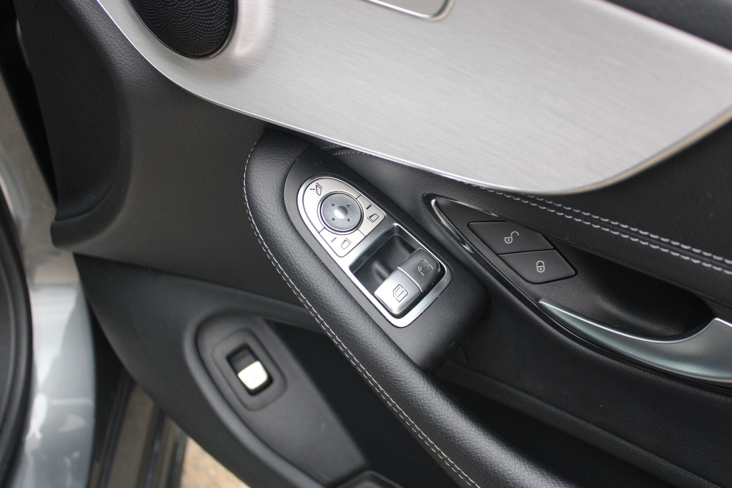 Used Mercedes-Benz C-Class 2022 for sale - 76085529: Photo 31