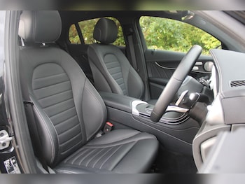 Used Mercedes-Benz GLC 2023 for sale - 75808628: Photo