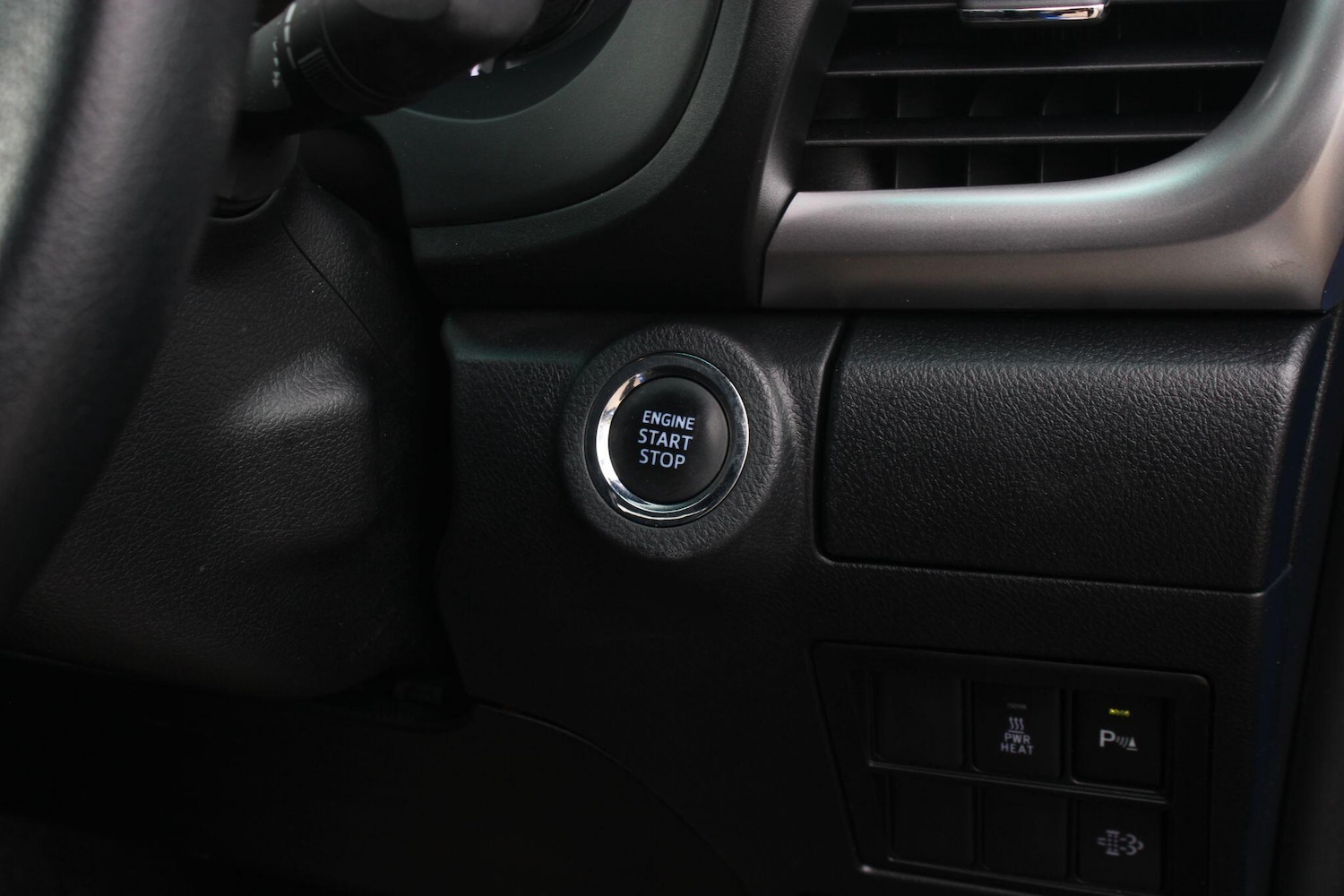 Used Toyota Hilux 2021 for sale - 76238909: Photo 30