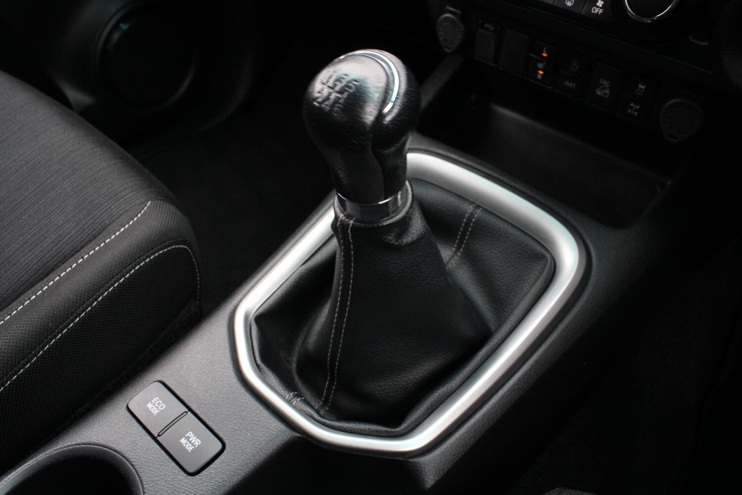 Used Toyota Hilux 2021 for sale - 76238909: Photo 32